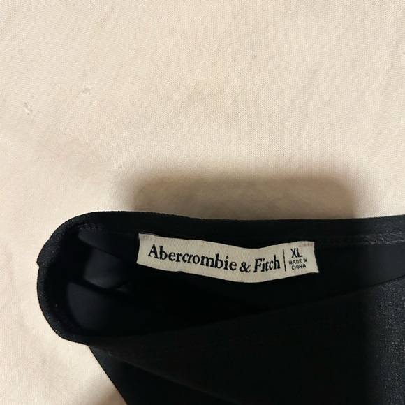 Abercrombie & Fitch Black Top - Picture 2 of 2